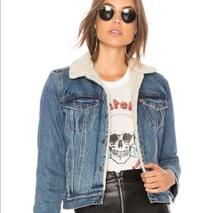 Levi’s Original Sherpa Trucker Jacket